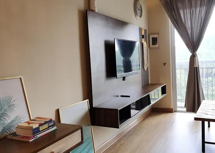 Bird\'S Nest Homestay Resort Living Style